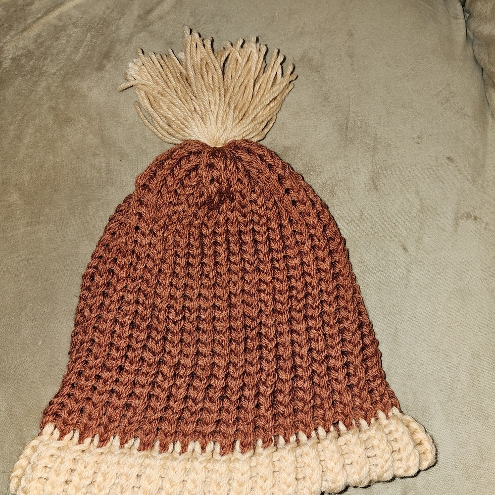 Vintage Handmade‎ Knit Beanie with Pom Pom